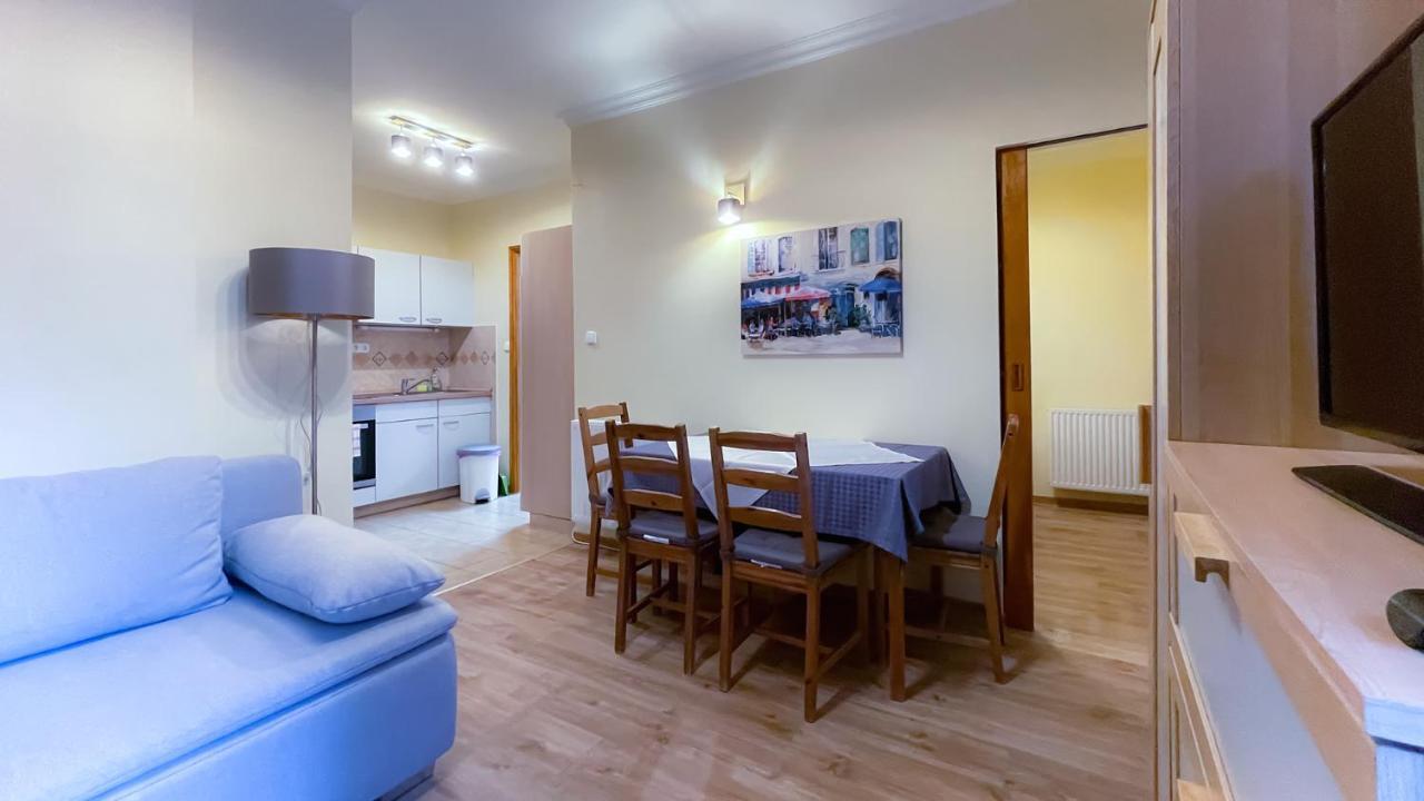 Ozkut Apartmanhaz Olmod Exterior foto