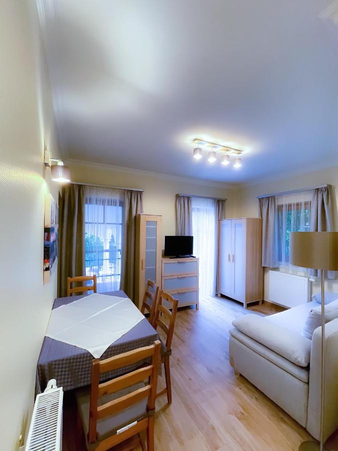 Ozkut Apartmanhaz Olmod Exterior foto