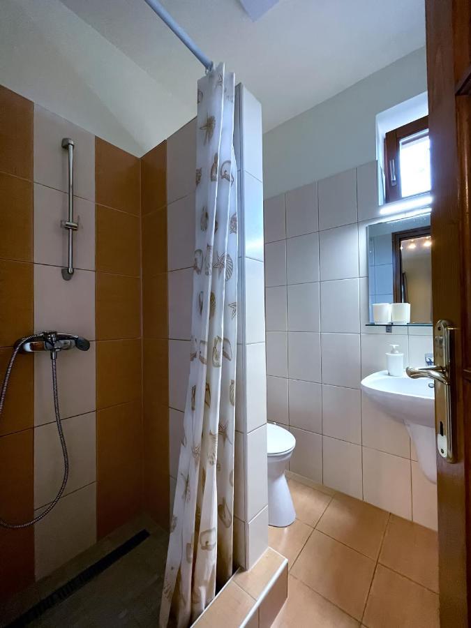 Ozkut Apartmanhaz Olmod Exterior foto