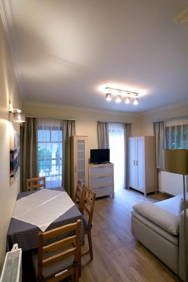 Ozkut Apartmanhaz Olmod Exterior foto