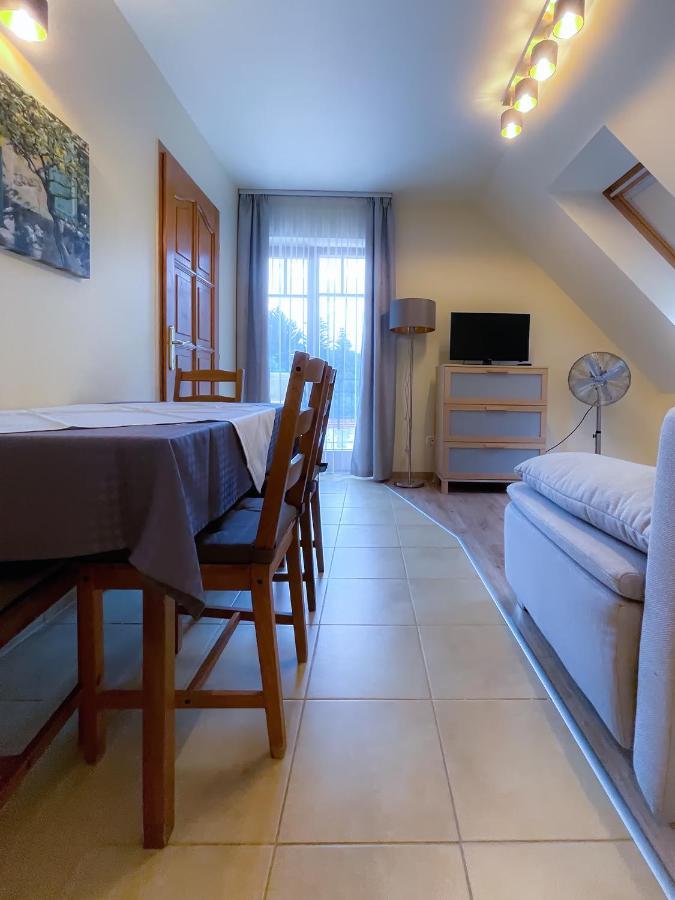 Ozkut Apartmanhaz Olmod Exterior foto