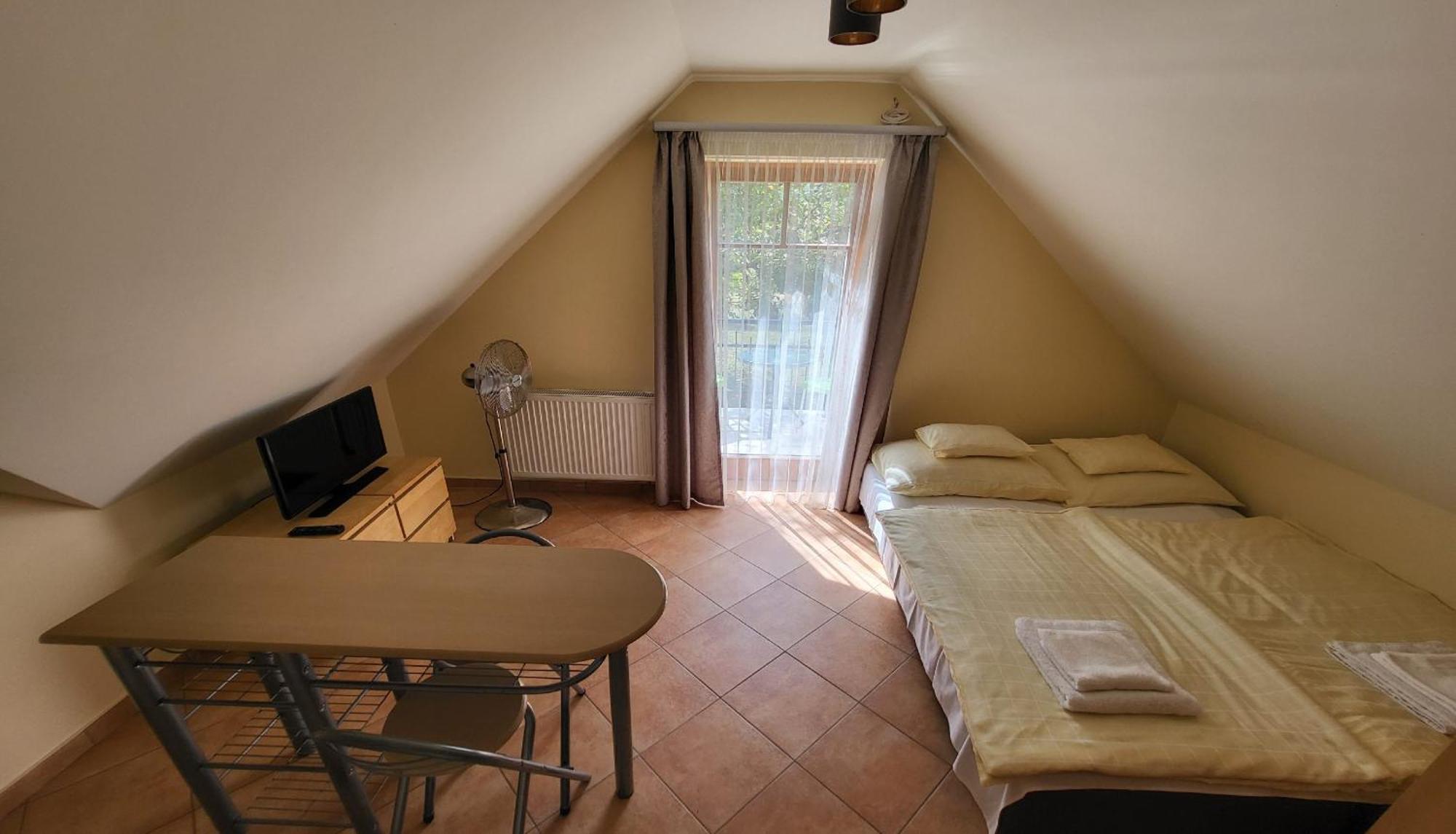 Ozkut Apartmanhaz Olmod Exterior foto
